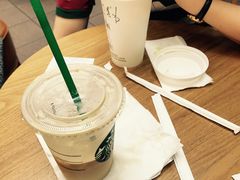 -星巴克(广州中华广场B1层店)