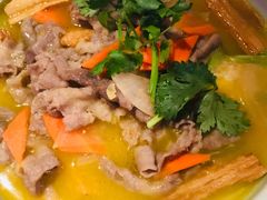 酸汤时蔬肥牛-绿茶餐厅(乐峰广场店)