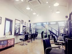 店内环境-3AM HAIR SALON烫发染发接发