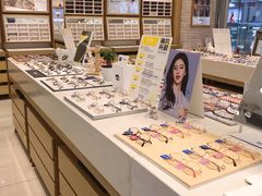 -标准眼镜·蔡司官方授权店(塘沽远洋未来汇店)