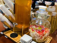 -成都你六姐·牛肉冒菜(城市集市合生汇店)