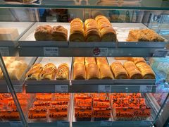 -花园饼屋·吐司蛋糕面包(星海店)