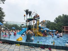 -青年湖公园水上世界