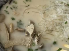 -津津老鸭粉丝馆(正东路店)