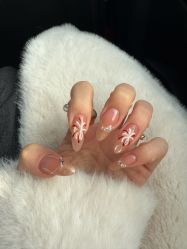 -晨·艺美甲美睫