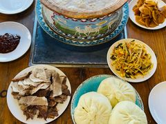 -蒙亨·手把肉·蒙古包文化主题餐厅(天恒广场店)