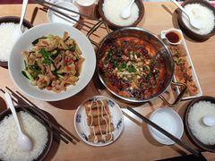 -裕鼎鲜·新中菜(金鼎广场店)
