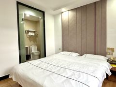 -鑫雅居公寓(广州南站地铁站店)