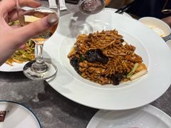 -闫府私房菜(恒隆店)