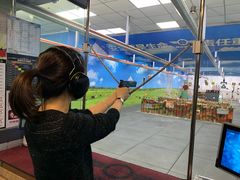-都市枪神实弹射击俱乐部