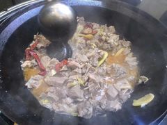 -双城乡铁锅炖羊肉(莱安逸境店)