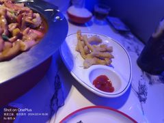 -徐记小怪兽肉蟹煲店(哈西万达金街店)