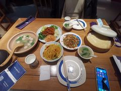 满園家常春饼-满园烤鸭·春饼(奥体万达店)