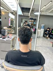 -藤野造型烫发染发