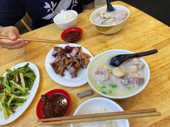 雪豆蹄花-雷祖芳老妈蹄花店
