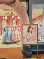 -奈尔宝家庭中心·亲子餐厅(北京东坝万达店)