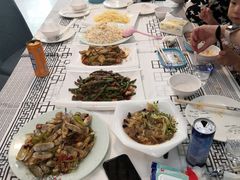 -雅逸居海鲜小厨