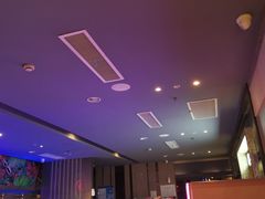 -好乐迪(张扬路八佰伴店)