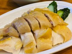 -侬佳蒸菜馆(听潮店)