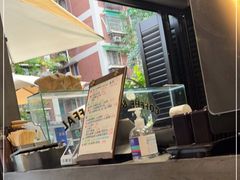 -CowCow其其·牛杂咖啡公司(六运店)