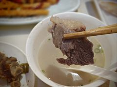 -霄汉牛三鲜湖北砂锅菜(万松园2店)