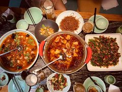 -青红之间·新派融合川菜(慈云寺店)