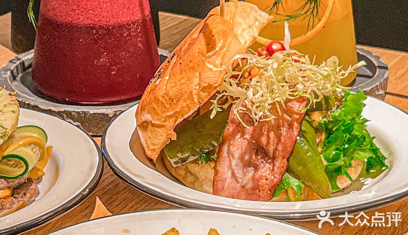 减脂期也能吃汉堡🍔龙治低脂汉堡太绝了