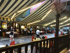 -刘姐啤酒鱼民族演艺餐厅(西街总店)