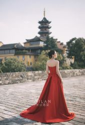 -米兰尊荣婚纱摄影·婚纱照会馆
