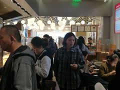 等位区-LELECHA乐乐茶(美罗城店)