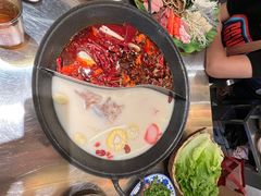 -朱光玉火锅馆·太原旗舰(钟楼街店)