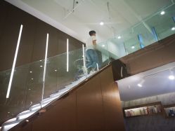 -V HAIR SALON造型