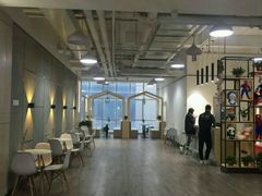 -黄金时代健身(CBD店)
