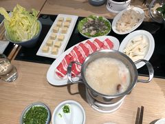 -不老仙金汤虾丸火锅
