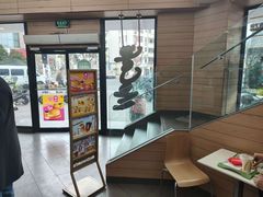 -麦当劳(乳山路店)