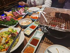 -明洞阿姨·韩式酱蟹烤肉·创意料理(三元桥店)