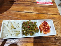 -湘人龙记老长沙米粉(鸟巢店)