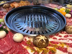-哈哈碳都·牛肋条无限自助烤肉(台江万达店)