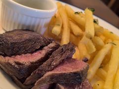 -羽深肉铺 Steak & Wine