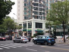 -全家便利店(虹井路店)