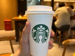 -星巴克臻选(上海中环广场2F店)
