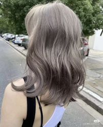-时尚殿堂明星门店