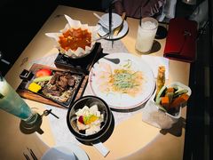 -穹六人间 people 6(岳阳路店)