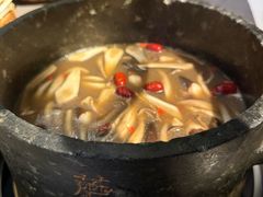 -蘑界·野生菌火锅(深业上城店)