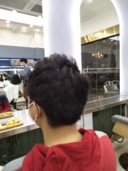 -川和潮人