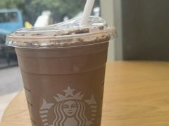 -星巴克臻选(湖滨道店)