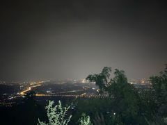 -鬼笑石后山停车场