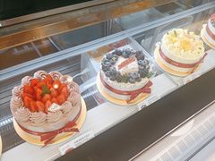 -花花卷卷·鲜食蛋糕(静安久光百货店)