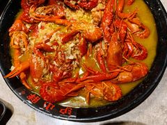 -沪小胖小龙虾(淮海中路旗舰店)