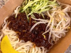 -东兴寒舍老北京炸酱面(三里河路店)